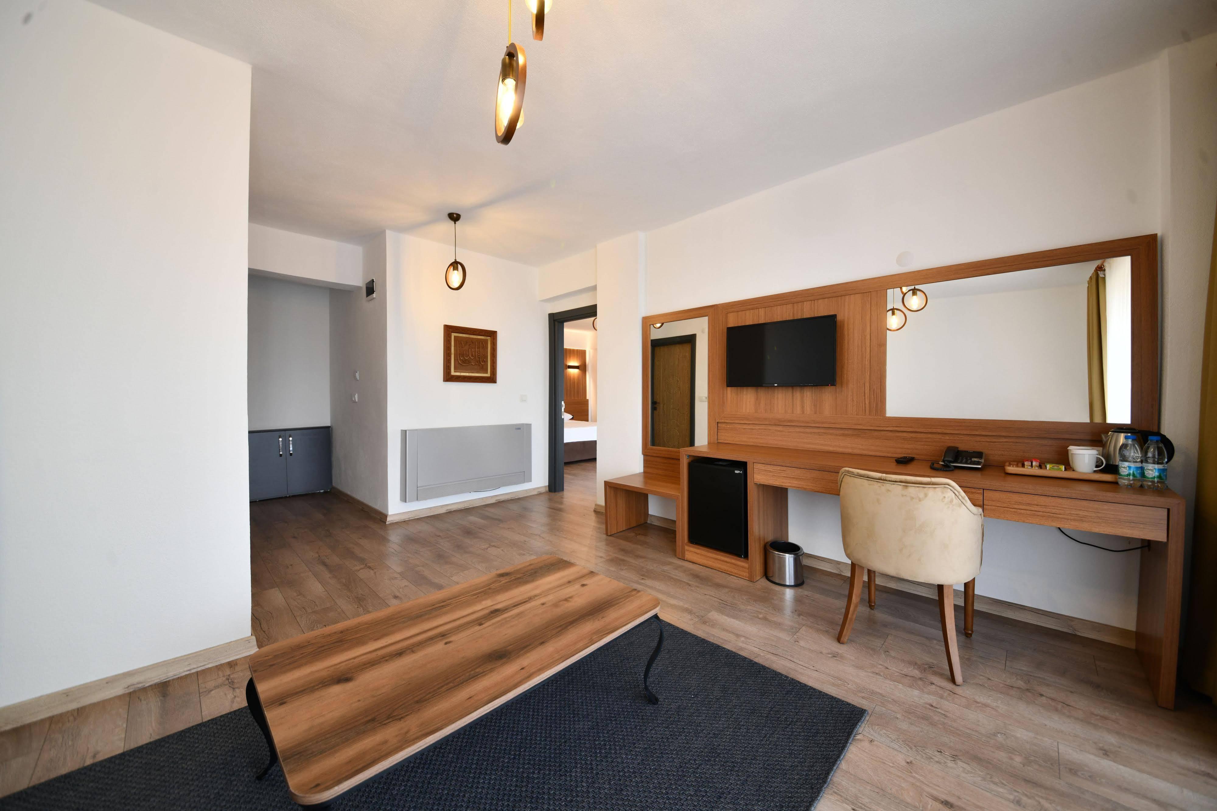 1774 Kazdagi Termal Otel Gure Luaran gambar