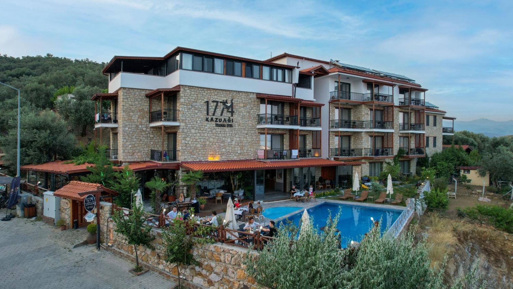 1774 Kazdagi Termal Otel Gure Luaran gambar